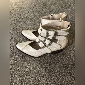 Elegant Cream Textured Ankle Booties